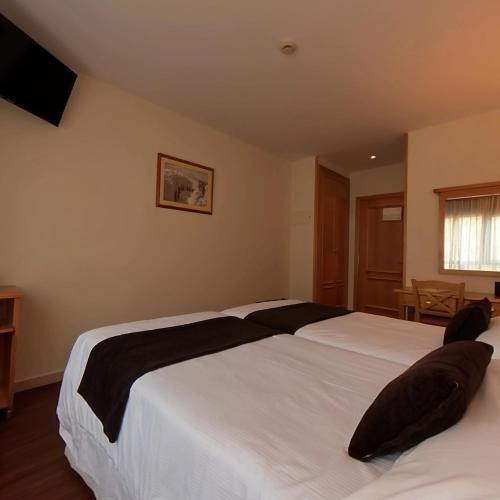 Hotel Meta - image 10