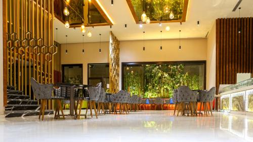 Oriental Palace by Agora Complex Oriental Palace by Agora Complex