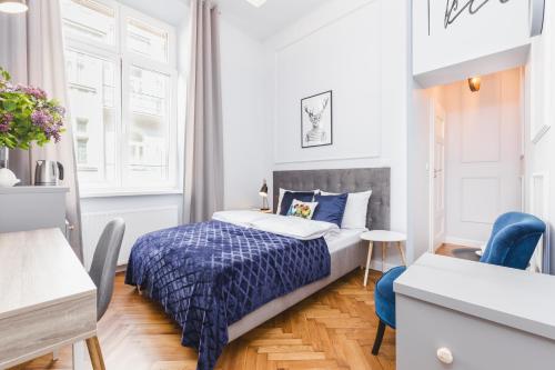 Traveler's Best Choice - Old Town Guesthouse - by Upstairs 1