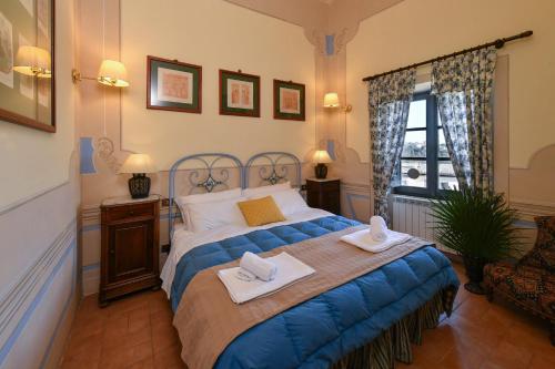 Castello Costaguti - image 9