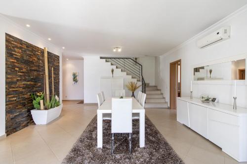 Facilities, Villa Maya in Almancil