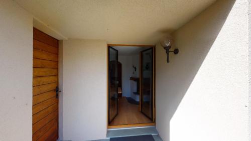 Apartment with Terrace image 2