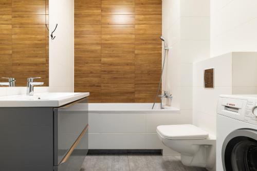 Airport Bakalarska P&O Serviced Apartments - image 9