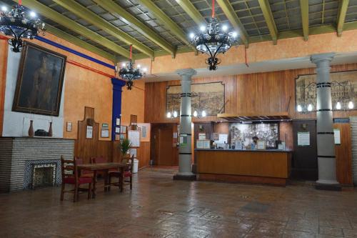 Lobby, Hotel Isabel in Mexico City