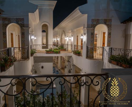 375936748 GRAN HOTEL VICTORIA