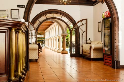 Lobby, Hotel Colonial in Catedral