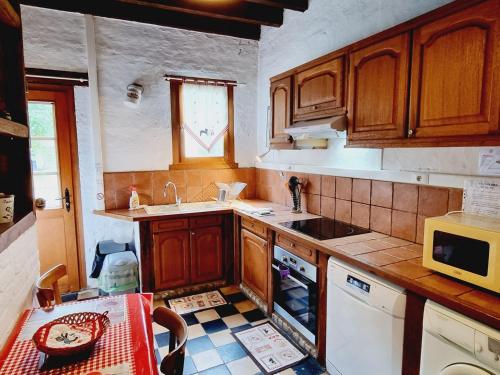 Gîte Familial dans Ferme de 1713, Jardin Privé et Jeux - FR-1-510-171 (Gite Familial dans Ferme de 1713, Jardin Prive et Jeux - FR-1-510-171) in Quaedypre