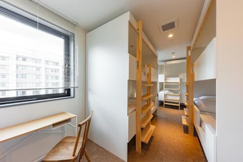 plat hostel keikyu sapporo ichiba Room Type - Family Room with Shared Bathroom