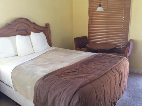 Los Padres Inn