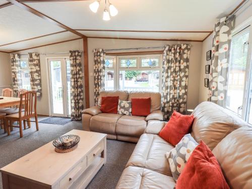 Pinehaven Lodge, Windermere (photo 4)