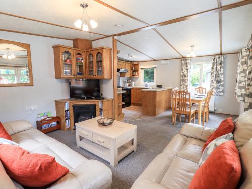 Pinehaven Lodge, Windermere (photo 5)