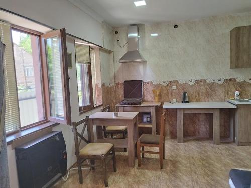 Apartment in Mtskheta, with beautiful nature, 100 meter from center, Mtskheta (foto 10)