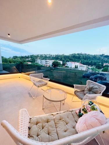 Villa Barovic - Premium apartment - Tap to explore photos