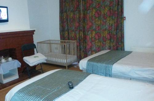 Cedars House Hotel - image 4