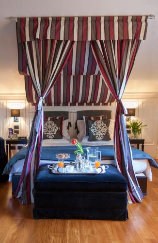 Junior Suite (2 Adults)