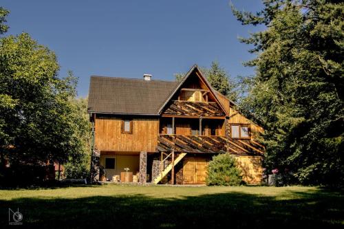 Birtok Houses - Big house with 3 bedrooms in Joseni