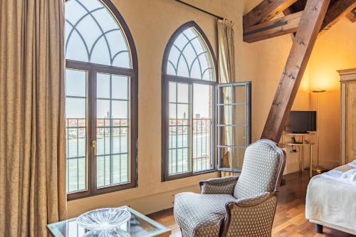 GuestHost - Molino Stucky Residence Suites 1