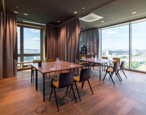 376029233 b'mine Hotel Frankfurt Airport