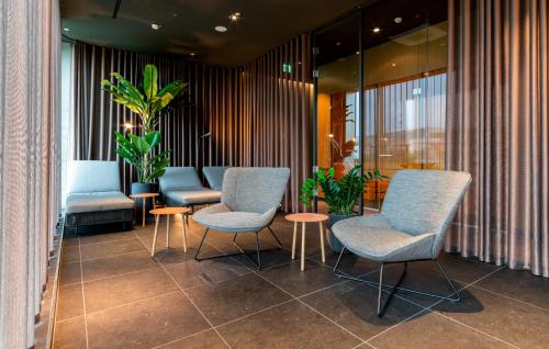 376029304 b'mine Hotel Frankfurt Airport
