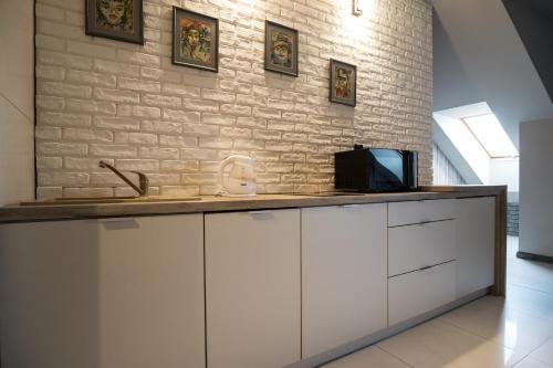 Apartment with Mountain View image 9