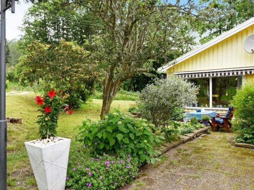 4 person holiday home in LYSEKIL
