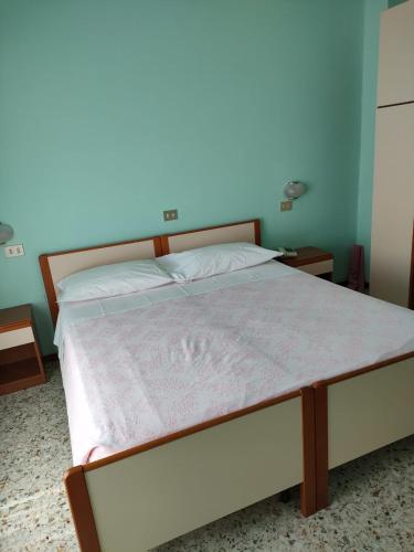 Albergo La Primula – Chianciano Terme, WI