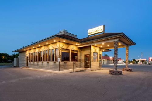 Best Western King Salmon Inn - image 9