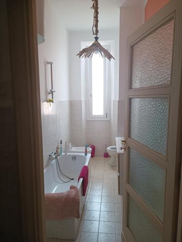 Incantevole e Spaziosa camera in centro