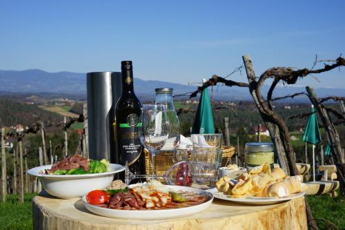 Weingut Buschenschank Schneiderannerl