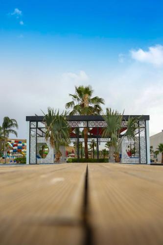 Oriental Palace by Agora Complex Oriental Palace by Agora Complex