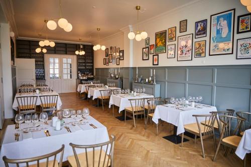 古勒别墅酒店 (Hotel Villa Gulle) in 尼保