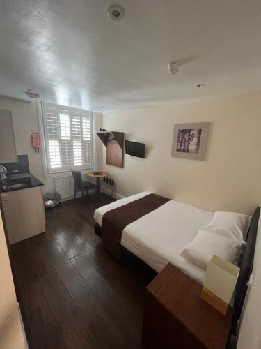 1 twin bed