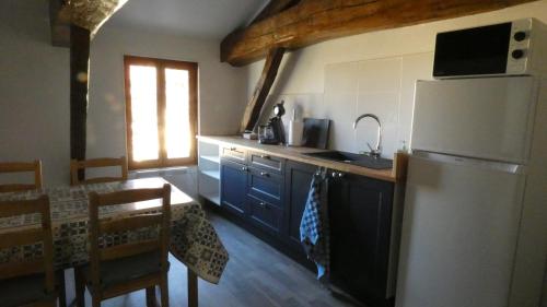 B&B Châtelraould-Saint-Louvent - Chatrou - Bed and Breakfast Châtelraould-Saint-Louvent