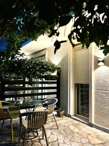 House of A&Arwen – Saranda, OR