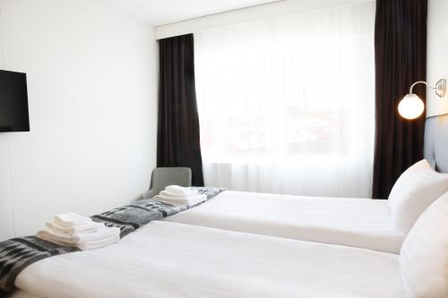 Fosshotel Lind - image 11