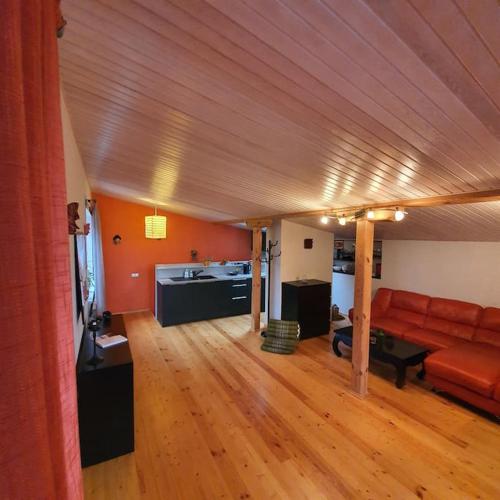 Studio apartment and FREE airport transfer, Ryga (zdjęcie 3)