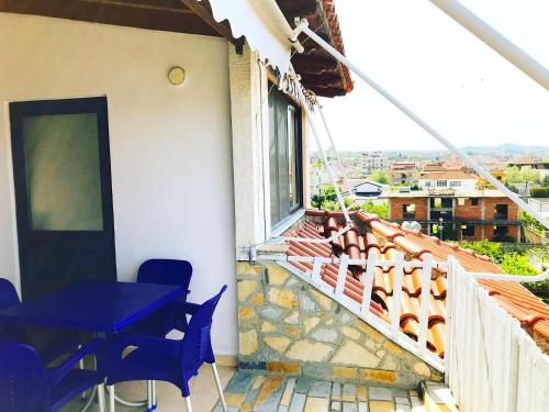 Vila Aliaj Deluxe rooftop apartment with private balcony