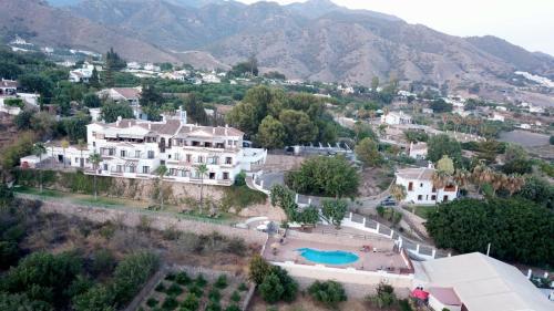 Hotel Rural Almazara - image 35