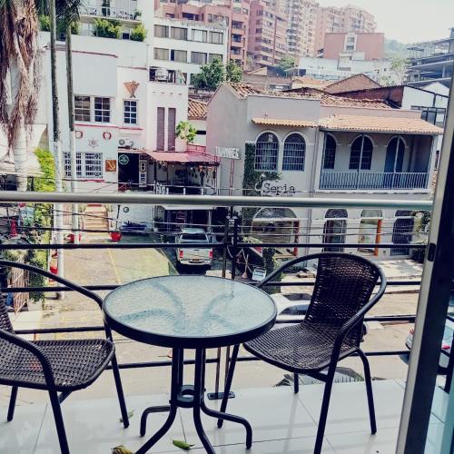 Hotel Granada Loft in Cali