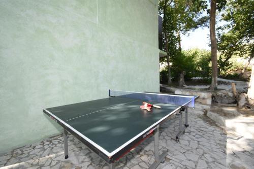 Forest Hills – Yerevan