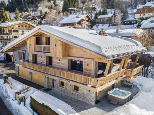 Chalet (12 Adults) image 10