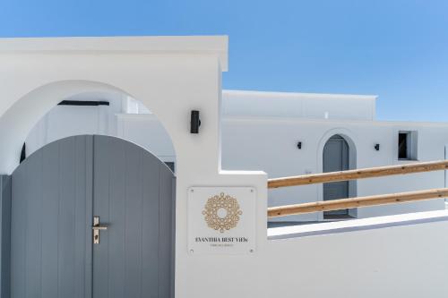 Entrada, Evanthia Best View Thirassia Island Hotel in Thirasia