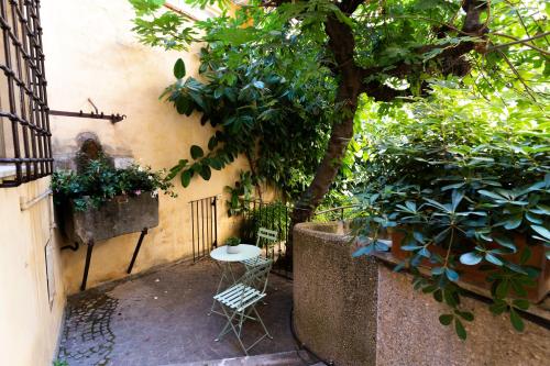 Appartamento con patio immerso nel verde a Trevi