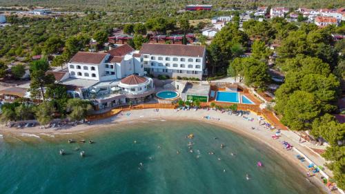 Hotel Miran Pirovac, Pirovac bei Island Gangaro