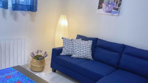VT Flat Reformado con Escritorio de Trabajo y Wifi, Bilbao (foto 10)