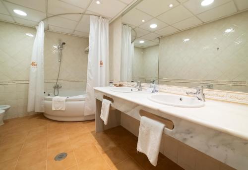 Hotel Torremangana - image 2