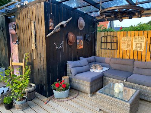 Garden, Piccobello Bed & Breakfast Valløby Køge in Koge