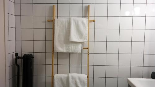 Flat in the heart of Koukaki under Acropolis - image 12