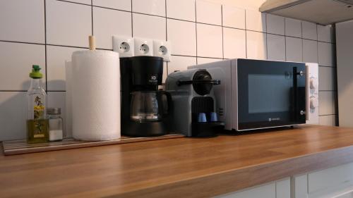 Flat in the heart of Koukaki under Acropolis - image 4