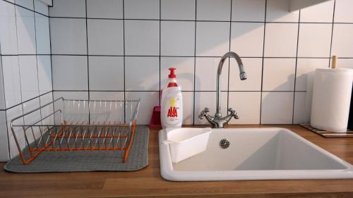 Flat in the heart of Koukaki under Acropolis - image 3